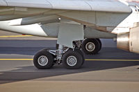 D-AERK @ DUS - Main landing gear - by Micha Lueck