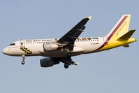 D-AILN @ VIE - Germanwings A319 - by Andy Graf-VAP