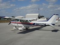 N738MG @ KTMB - Cessna 172N @ Tamiami Airport