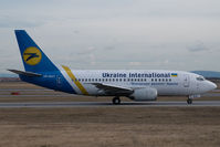 UR-GAT @ VIE - Ukraine International Boeing 737-300 - by Yakfreak - VAP