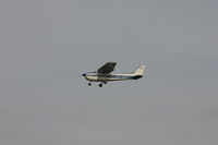 PH-GEO @ CRL - descending to rwy 25
