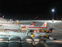 EC-HQL @ VIE - Pier West