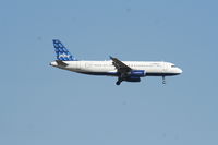 N569JB @ KMCO - Airbus A320