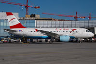OE-LDF @ VIE - Austrian Airlines Airbus 319 - by Yakfreak - VAP