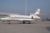 CD-01 @ VIE - Belgian Air Force Falcon 900