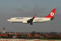 TC-JGG @ BRU - shortly to land on rwy 25L