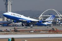 N177UA @ LAX - United Airlines N177UA (FLT UAL891) departing RWY 25R enroute to Narita Int'l (RJAA).