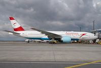OE-LPB @ VIE - Austrian Airlines Boeing 777-200 - by Yakfreak - VAP