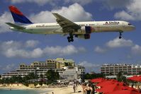 N601DL @ SXM - visitor
