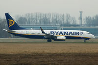 EI-DLX @ KRK - Ryanair - by Artur Bado?
