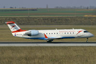 OE-LCH @ VIE - Shortly after touching down on Rwy 34