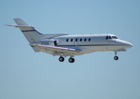 N70QB @ DAB - HS 700