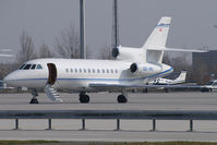 OE-IMC @ VIE - Pacelli GmbH Dassault Falcon 900 - by Thomas Ramgraber-VAP