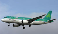 EI-DEJ @ LHR - A-320 AER LINGUS