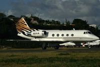 N220JR @ SXM - visitor - by Wolfgang Zilske
