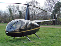 G-NYLE @ CHELTENHAM - Robinson R44 Raven II(Cheltenham Race Course) - by Robert Beaver