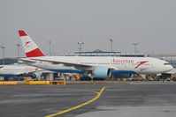 OE-LPC @ VIE - Austrian Airlines Boeing 777-200 - by Yakfreak - VAP