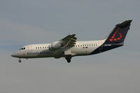 OO-DWF @ BRU - new brussels airlines livery