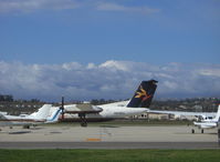 N829EX @ CMA - 1989 DeHavilland (Canada) DHC-8-103 DASH-8, two P&W (Canada) PW121 Turboprops 2,150 shp each - by Doug Robertson