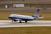 N642RW @ CID - Taking off runway 13