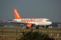 HB-JZG @ BOH - EASYJET A319