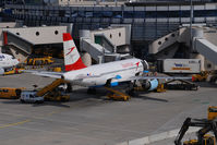 OE-LDE @ VIE - Austrian Airlines Airbus 319 - by Yakfreak - VAP