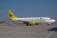 EI-DVC @ VIE - Mistral Air Boeing 737-300 - by Yakfreak - VAP