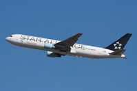 OE-LAY @ LOWW - Alpha Yankee departure. - by Stefan Rockenbauer