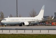 VP-BZL @ VIE - LOWA 737-800