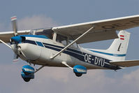 OE-DYU @ LOAU - Cessna 172