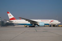 OE-LPC @ VIE - Austrian Airlines Boeing 777-200 - by Yakfreak - VAP