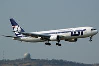 SP-LPC @ KRK - Lot - by Artur Bado?