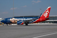 OM-NGA @ VIE - Sky Europe Boeing 737-700 - by Yakfreak - VAP