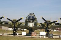 44-83690 @ GUS - B-17G at Grissom AFB museum