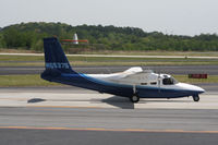 N65375 @ PDK - Taxing to Runway 2R - by Michael Martin