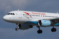 OE-LDF @ LOWW - Sarajevo on short final. - by Stefan Rockenbauer
