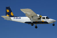 F-OIJS @ SXM - visitor