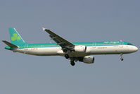 EI-CPF @ LHR - Aer Lingues Airbus A321