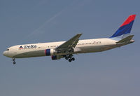 N179DN @ SVO - Boeing 767-332