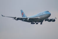 HL7486 @ VIE - Korean Air Boeing 747-400 - by Thomas Ramgraber-VAP