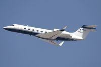 N512JT @ LAX - 2004 Gulfstream G-IV-X (G450) N512JT of Maple Leaf Sports & Entertainment climbing out from RWY 25L enroute to Toronto Lester B Pearson Int'l (CYYZ).