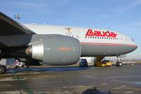 OE-LPB @ VIE - Lauda Air Boeing 777-200 - by Yakfreak - VAP