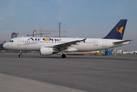 EI-DSC @ VIE - Air One Airbus A320 - by Yakfreak - VAP