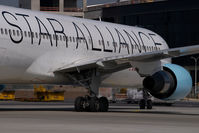 OE-LAT @ VIE - Austrian Airlines Boeing 767-300 in Star Alliance colors - by Yakfreak - VAP