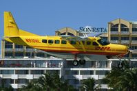 N910HL @ SXM - visitor - by Wolfgang Zilske
