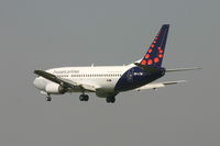OO-LTM @ BRU - flight SN3696 is descending to rwy 25L