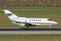 OE-GCE @ LOWW - Smart looking bizzer. - by Stefan Rockenbauer