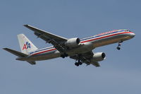 N710TW @ MCO - American - by Florida Metal