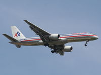N710TW @ MCO - American - by Florida Metal