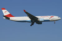 OE-LAN @ VIE - Austrian Airlines Airbus A330-200 - by Thomas Ramgraber-VAP